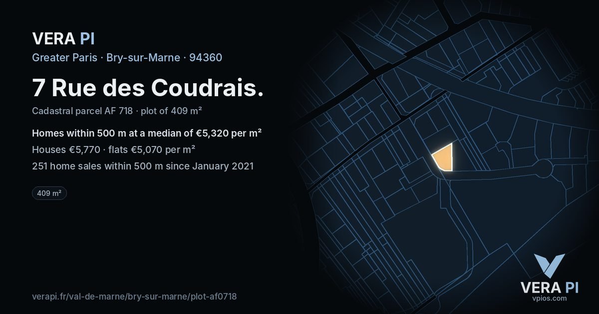 7 Rue des Coudrais, Bry-sur-Marne at night – the plot lit, the parcels around coloured by the prices near them
