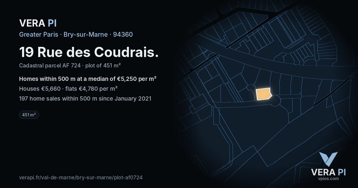 19 Rue des Coudrais, Bry-sur-Marne at night – the plot lit, the parcels around coloured by the prices near them