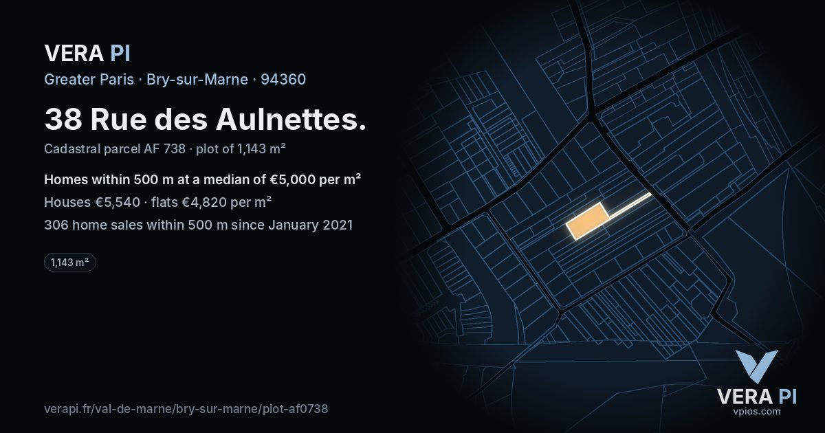 38 Rue des Aulnettes, Bry-sur-Marne at night – the plot lit, the parcels around coloured by the prices near them