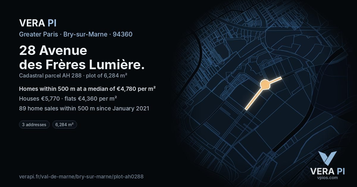 28 Avenue des Frères Lumière, Bry-sur-Marne at night – the plot lit, the parcels around coloured by the prices near them