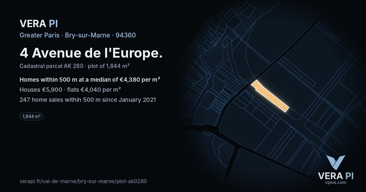 4 Avenue de l'Europe, Bry-sur-Marne at night – the plot lit, the parcels around coloured by the prices near them