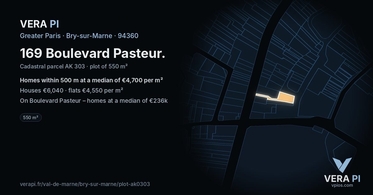 169 Boulevard Pasteur, Bry-sur-Marne at night – the plot lit, the parcels around coloured by the prices near them