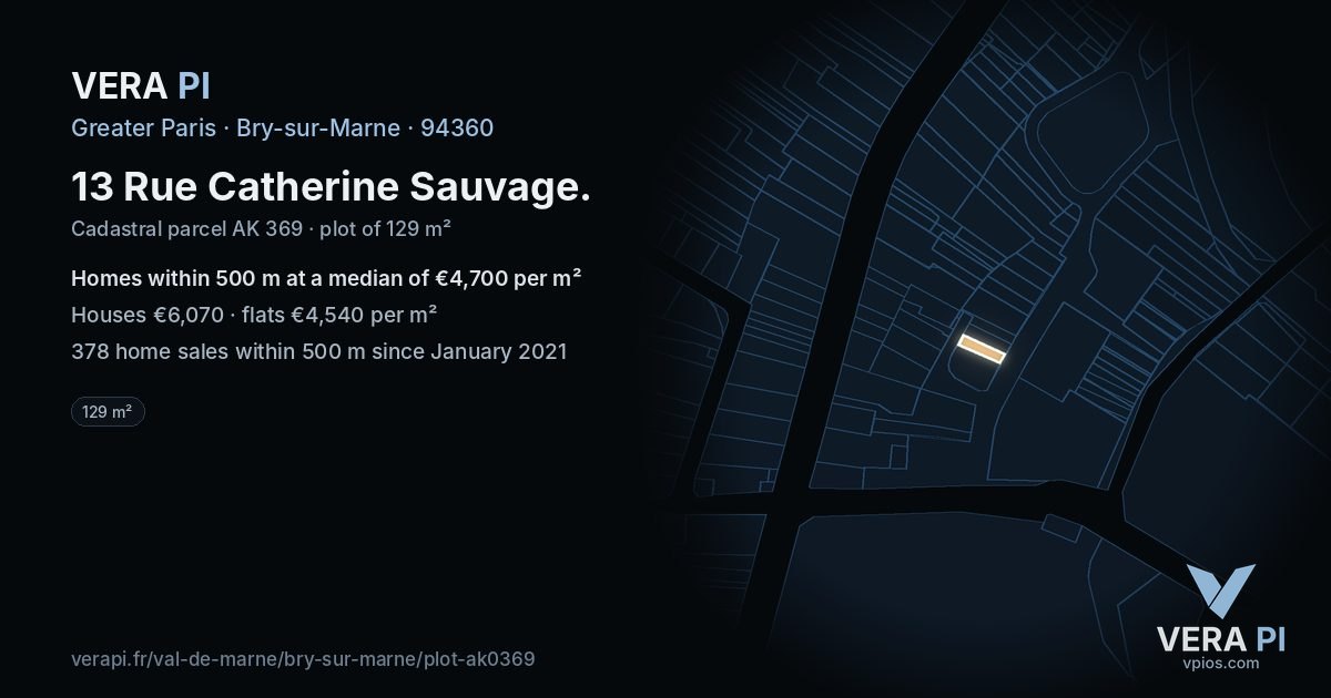 13 Rue Catherine Sauvage, Bry-sur-Marne at night – the plot lit, the parcels around coloured by the prices near them