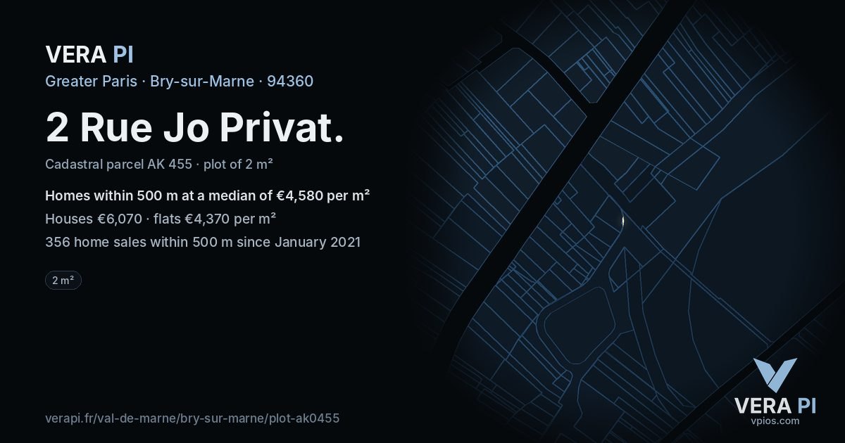 2 Rue Jo Privat, Bry-sur-Marne at night – the plot lit, the parcels around coloured by the prices near them