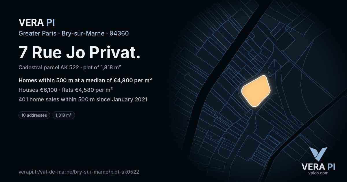 7 Rue Jo Privat, Bry-sur-Marne at night – the plot lit, the parcels around coloured by the prices near them