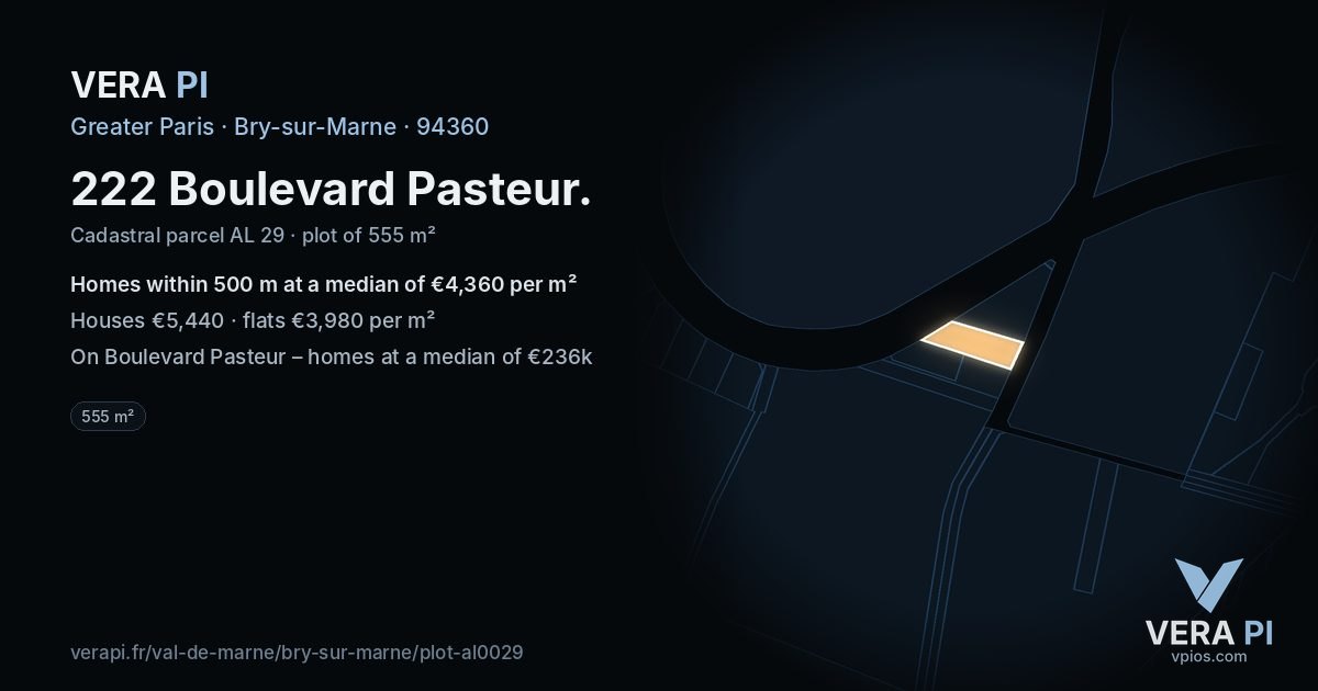 222 Boulevard Pasteur, Bry-sur-Marne at night – the plot lit, the parcels around coloured by the prices near them