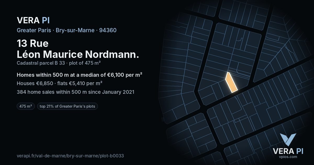 13 Rue Léon Maurice Nordmann, Bry-sur-Marne at night – the plot lit, the parcels around coloured by the prices near them