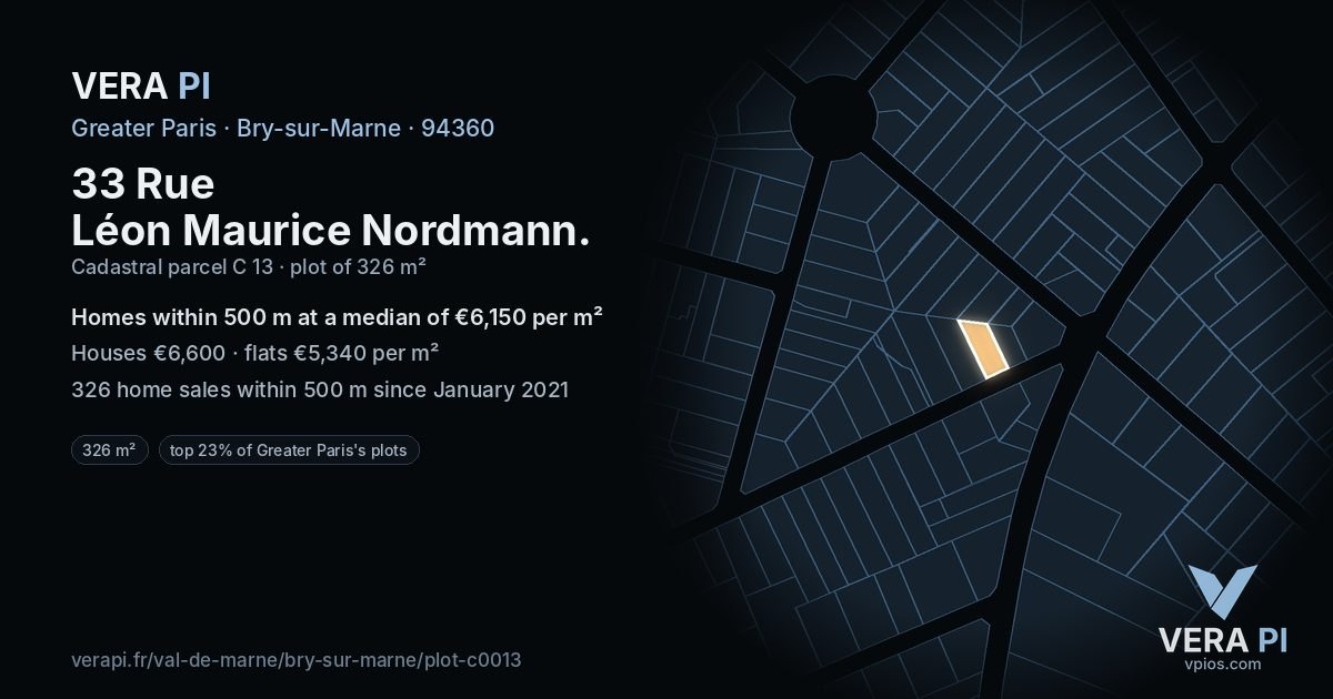 33 Rue Léon Maurice Nordmann, Bry-sur-Marne at night – the plot lit, the parcels around coloured by the prices near them