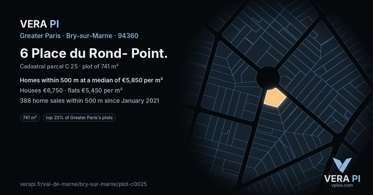 6 Place du Rond- Point, Bry-sur-Marne at night – the plot lit, the parcels around coloured by the prices near them
