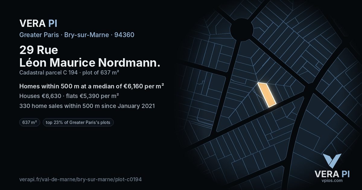 29 Rue Léon Maurice Nordmann, Bry-sur-Marne at night – the plot lit, the parcels around coloured by the prices near them