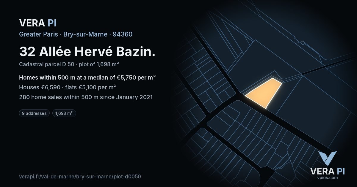 32 Allée Hervé Bazin, Bry-sur-Marne at night – the plot lit, the parcels around coloured by the prices near them