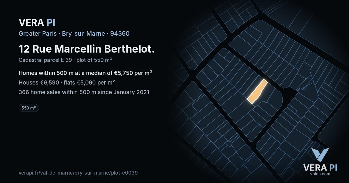 12 Rue Marcellin Berthelot, Bry-sur-Marne at night – the plot lit, the parcels around coloured by the prices near them