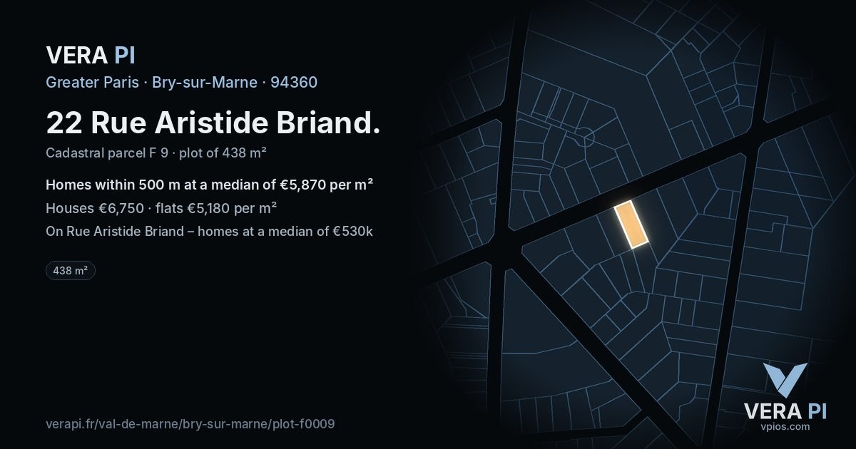 22 Rue Aristide Briand, Bry-sur-Marne at night – the plot lit, the parcels around coloured by the prices near them