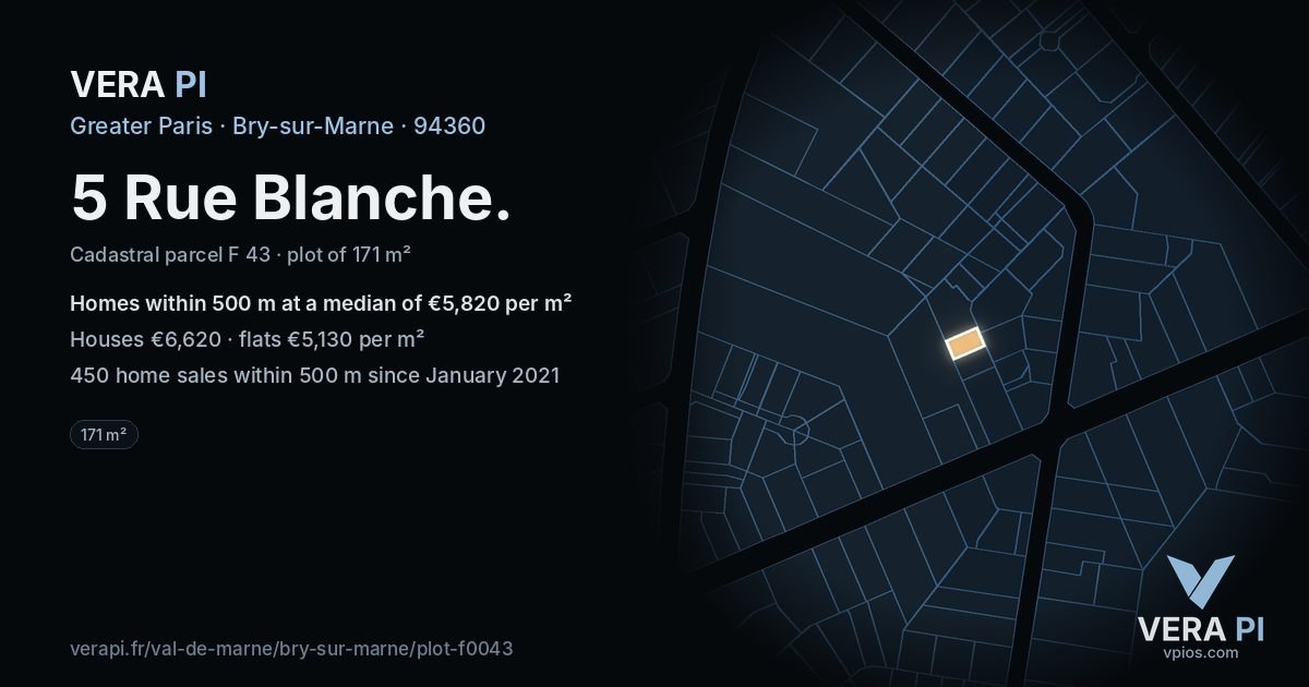 5 Rue Blanche, Bry-sur-Marne at night – the plot lit, the parcels around coloured by the prices near them