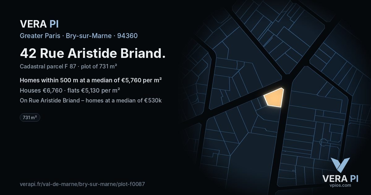 42 Rue Aristide Briand, Bry-sur-Marne at night – the plot lit, the parcels around coloured by the prices near them