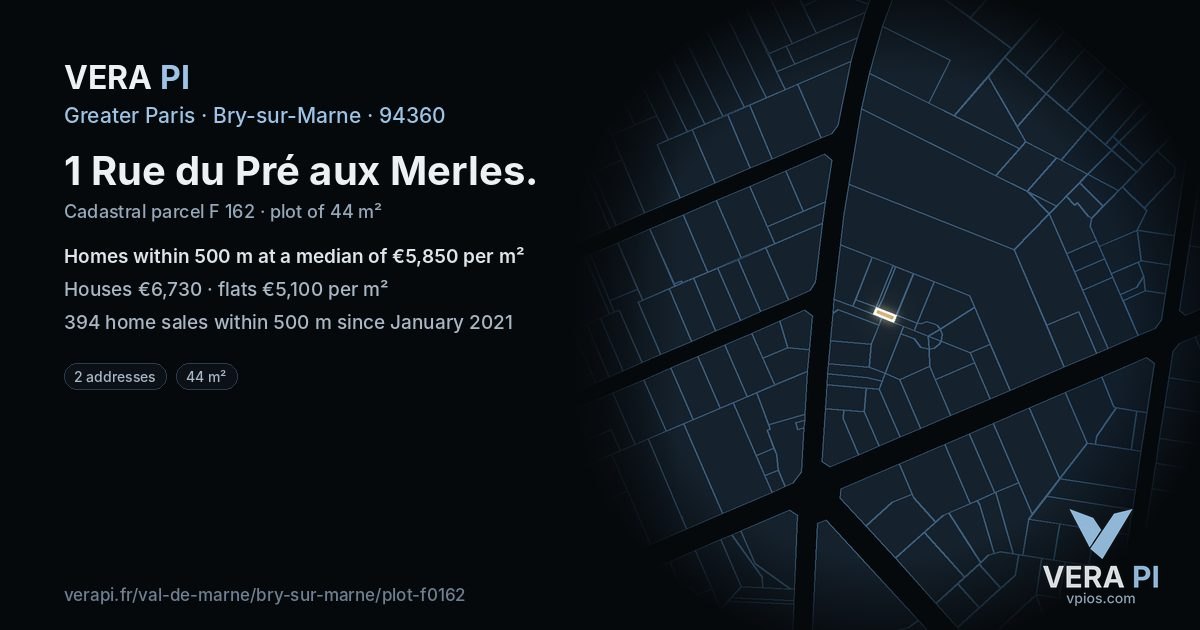 1 Rue du Pré aux Merles, Bry-sur-Marne at night – the plot lit, the parcels around coloured by the prices near them