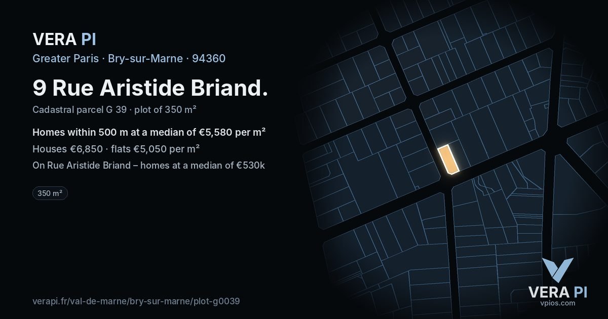 9 Rue Aristide Briand, Bry-sur-Marne at night – the plot lit, the parcels around coloured by the prices near them