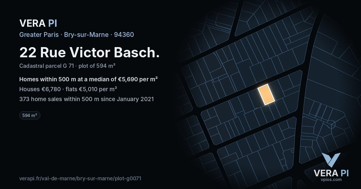 22 Rue Victor Basch, Bry-sur-Marne at night – the plot lit, the parcels around coloured by the prices near them