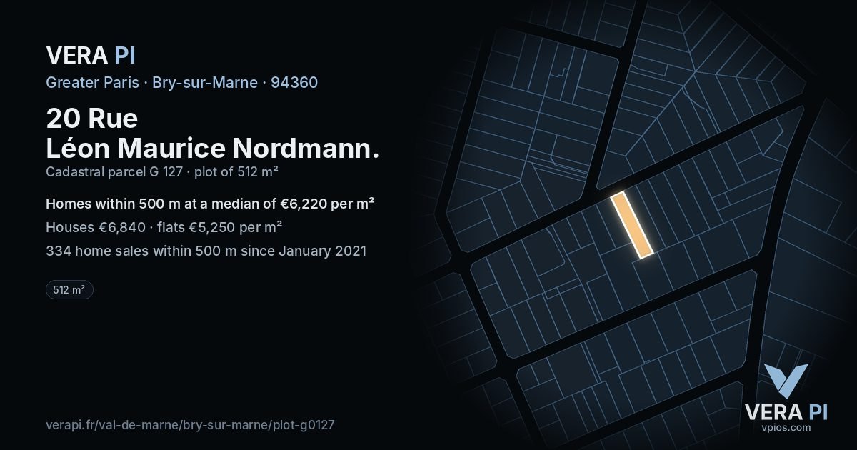 20 Rue Léon Maurice Nordmann, Bry-sur-Marne at night – the plot lit, the parcels around coloured by the prices near them