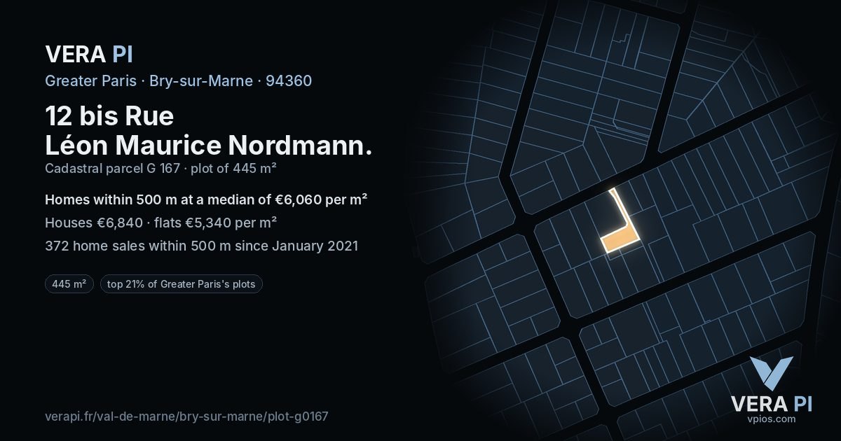 12 bis Rue Léon Maurice Nordmann, Bry-sur-Marne at night – the plot lit, the parcels around coloured by the prices near them