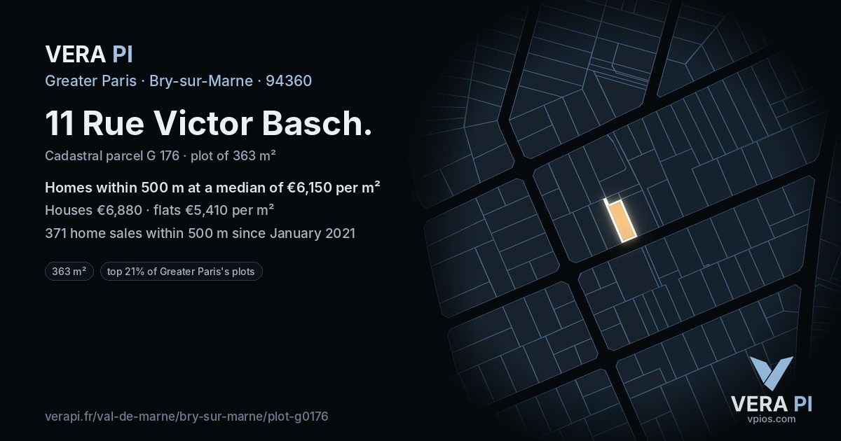 11 Rue Victor Basch, Bry-sur-Marne at night – the plot lit, the parcels around coloured by the prices near them
