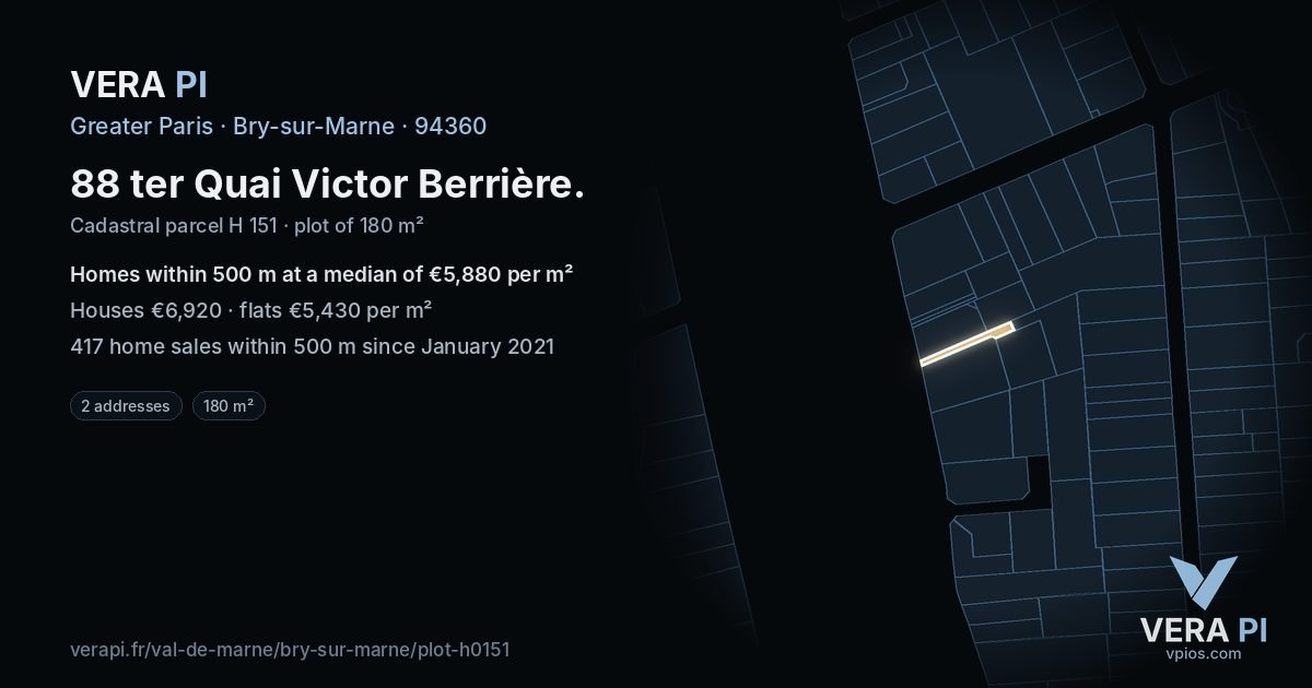 88 ter Quai Victor Berrière, Bry-sur-Marne at night – the plot lit, the parcels around coloured by the prices near them