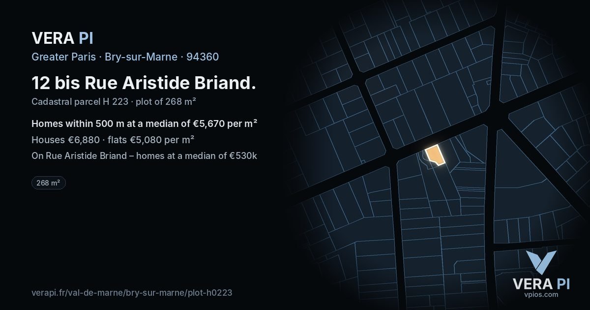 12 bis Rue Aristide Briand, Bry-sur-Marne at night – the plot lit, the parcels around coloured by the prices near them