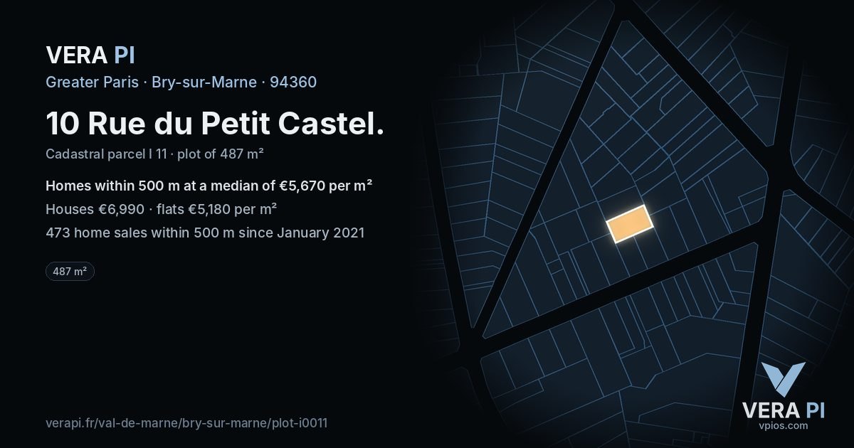 10 Rue du Petit Castel, Bry-sur-Marne at night – the plot lit, the parcels around coloured by the prices near them