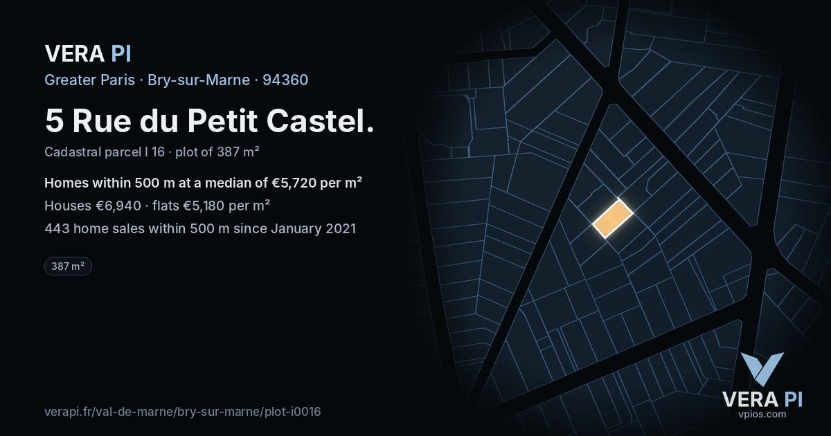 5 Rue du Petit Castel, Bry-sur-Marne at night – the plot lit, the parcels around coloured by the prices near them