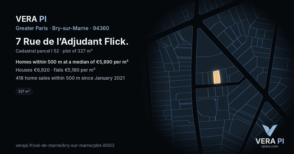 7 Rue de l’Adjudant Flick, Bry-sur-Marne at night – the plot lit, the parcels around coloured by the prices near them