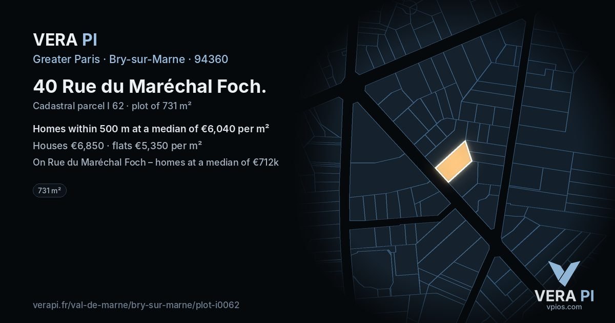 40 Rue du Maréchal Foch, Bry-sur-Marne at night – the plot lit, the parcels around coloured by the prices near them