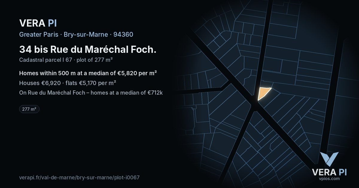 34 bis Rue du Maréchal Foch, Bry-sur-Marne at night – the plot lit, the parcels around coloured by the prices near them