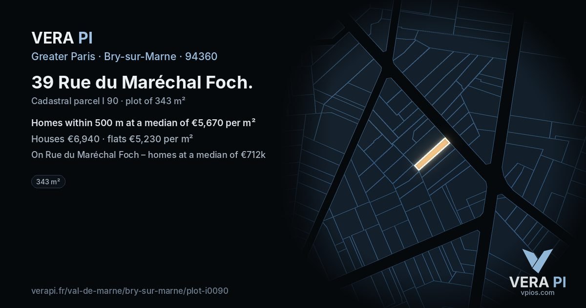 39 Rue du Maréchal Foch, Bry-sur-Marne at night – the plot lit, the parcels around coloured by the prices near them