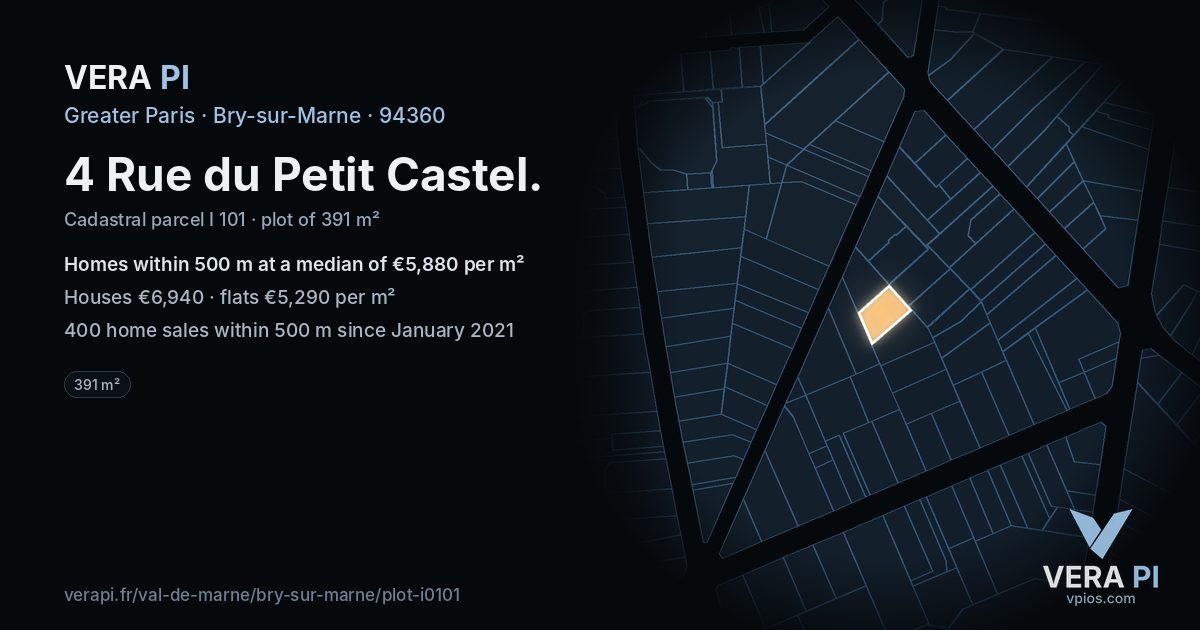 4 Rue du Petit Castel, Bry-sur-Marne at night – the plot lit, the parcels around coloured by the prices near them