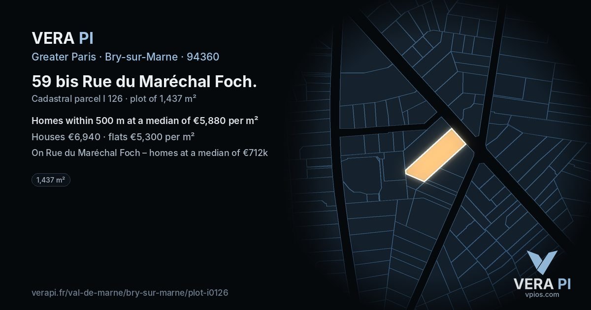 59 bis Rue du Maréchal Foch, Bry-sur-Marne at night – the plot lit, the parcels around coloured by the prices near them