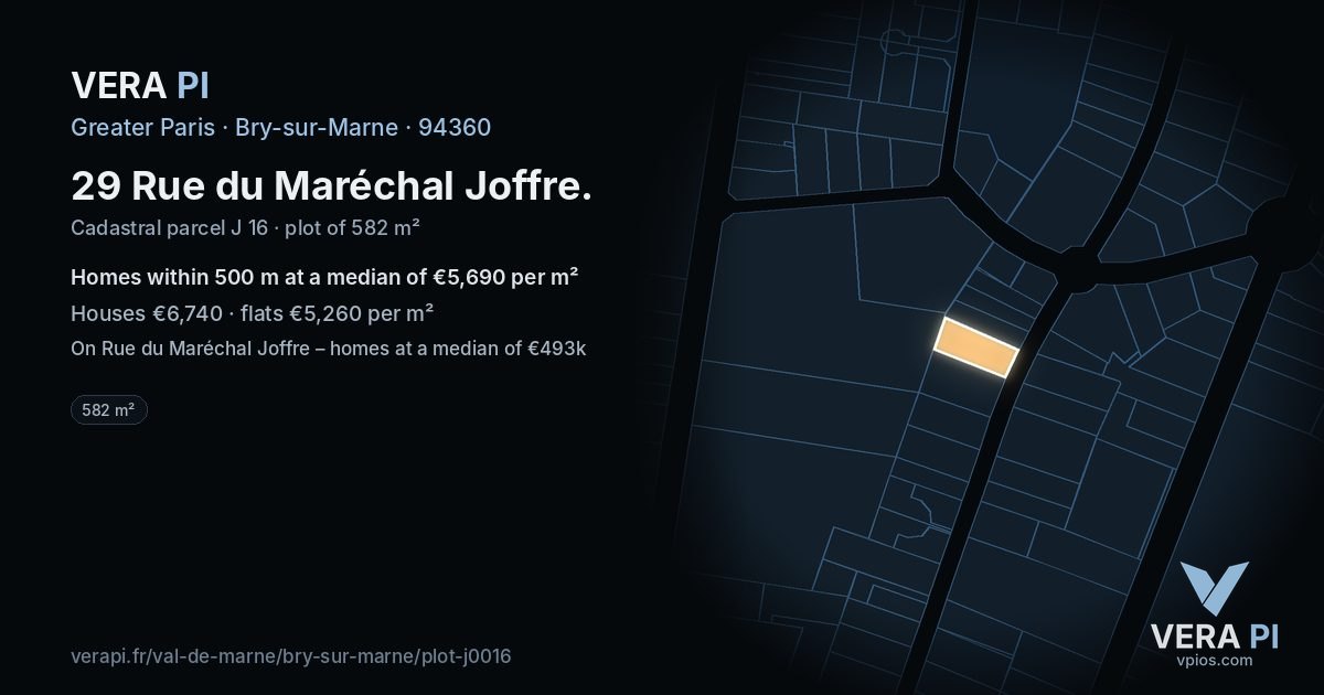 29 Rue du Maréchal Joffre, Bry-sur-Marne at night – the plot lit, the parcels around coloured by the prices near them