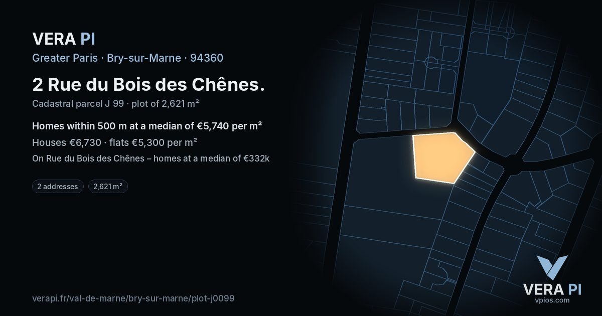 2 Rue du Bois des Chênes, Bry-sur-Marne at night – the plot lit, the parcels around coloured by the prices near them
