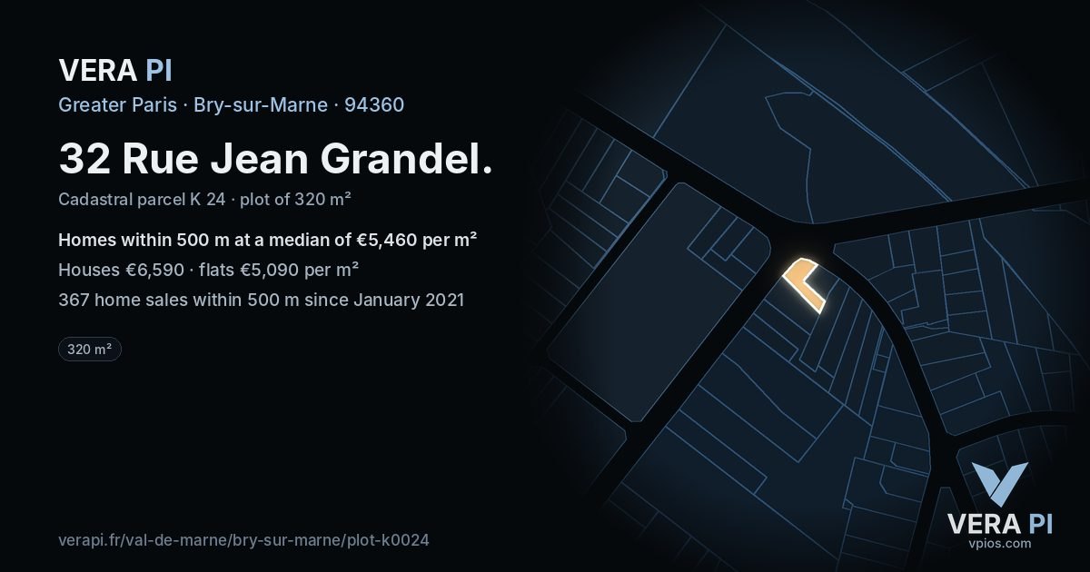 32 Rue Jean Grandel, Bry-sur-Marne at night – the plot lit, the parcels around coloured by the prices near them