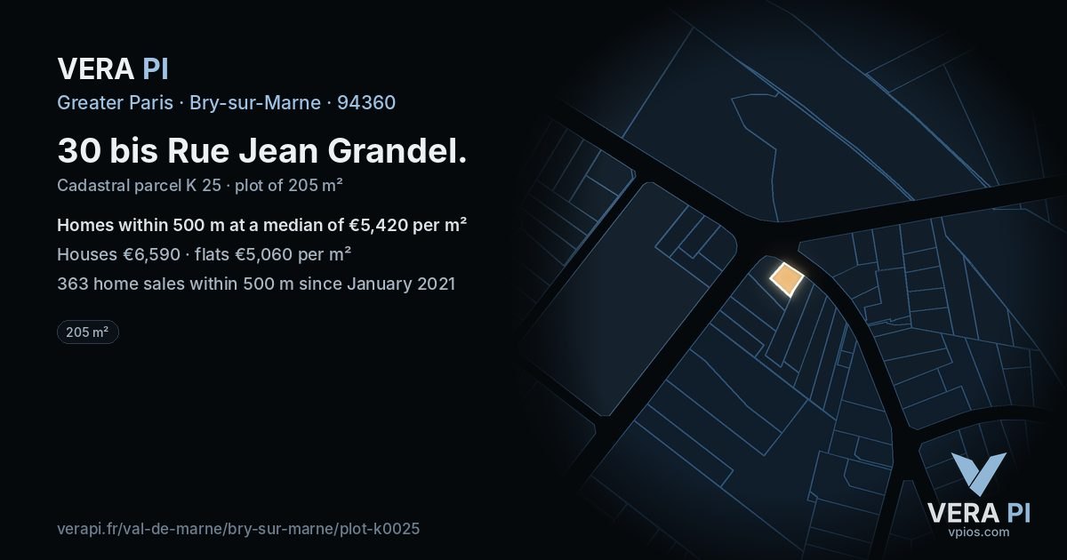 30 bis Rue Jean Grandel, Bry-sur-Marne at night – the plot lit, the parcels around coloured by the prices near them