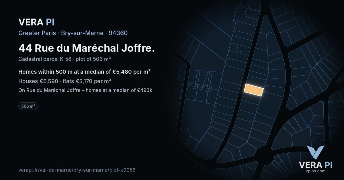 44 Rue du Maréchal Joffre, Bry-sur-Marne at night – the plot lit, the parcels around coloured by the prices near them