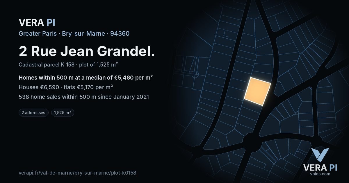 2 Rue Jean Grandel, Bry-sur-Marne at night – the plot lit, the parcels around coloured by the prices near them