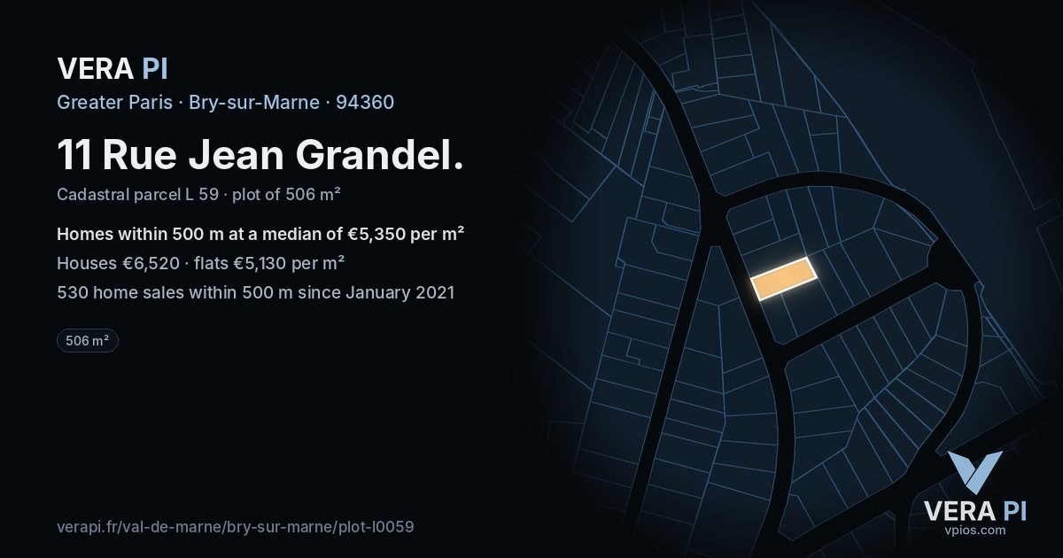 11 Rue Jean Grandel, Bry-sur-Marne at night – the plot lit, the parcels around coloured by the prices near them