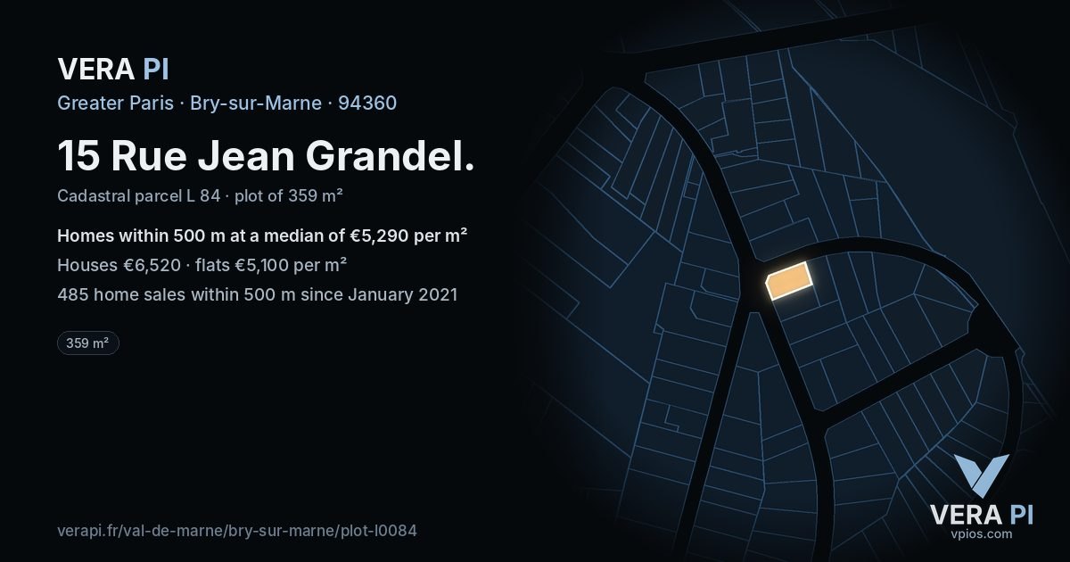15 Rue Jean Grandel, Bry-sur-Marne at night – the plot lit, the parcels around coloured by the prices near them