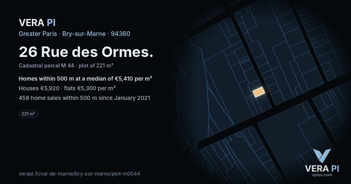 26 Rue des Ormes, Bry-sur-Marne at night – the plot lit, the parcels around coloured by the prices near them