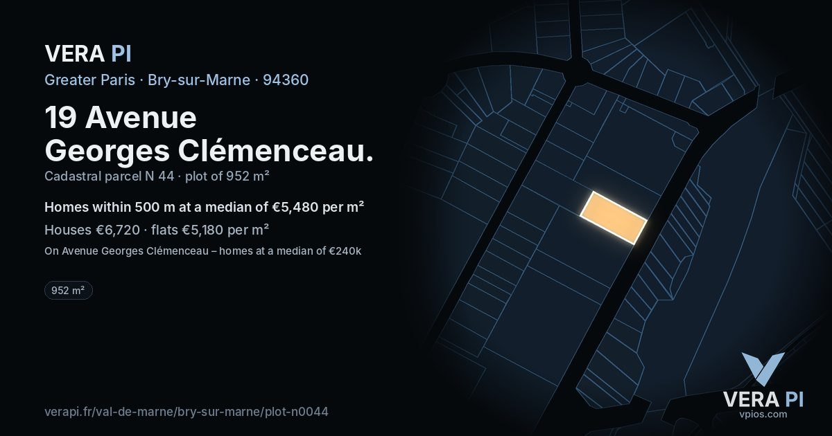 19 Avenue Georges Clémenceau, Bry-sur-Marne at night – the plot lit, the parcels around coloured by the prices near them