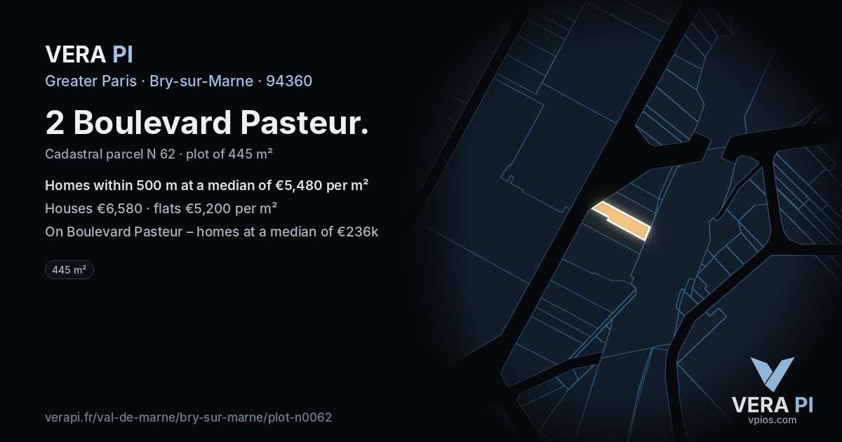 2 Boulevard Pasteur, Bry-sur-Marne at night – the plot lit, the parcels around coloured by the prices near them