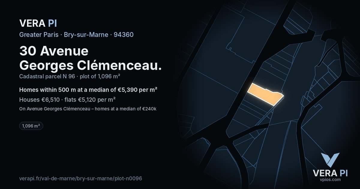 30 Avenue Georges Clémenceau, Bry-sur-Marne at night – the plot lit, the parcels around coloured by the prices near them