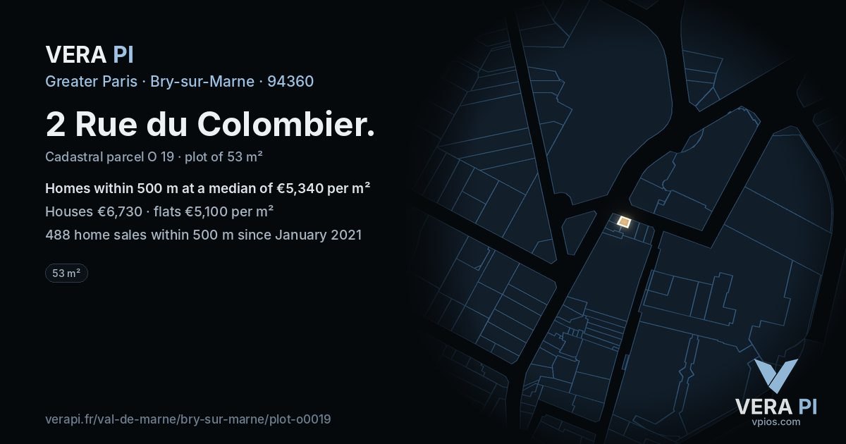 2 Rue du Colombier, Bry-sur-Marne at night – the plot lit, the parcels around coloured by the prices near them