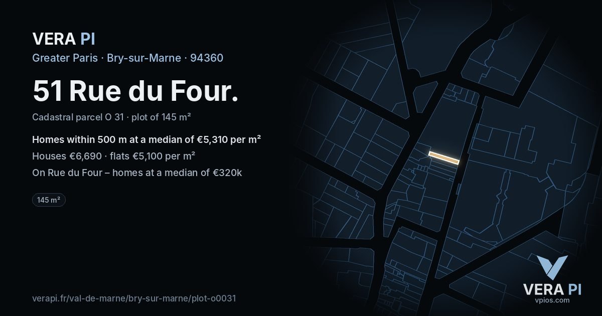 51 Rue du Four, Bry-sur-Marne at night – the plot lit, the parcels around coloured by the prices near them