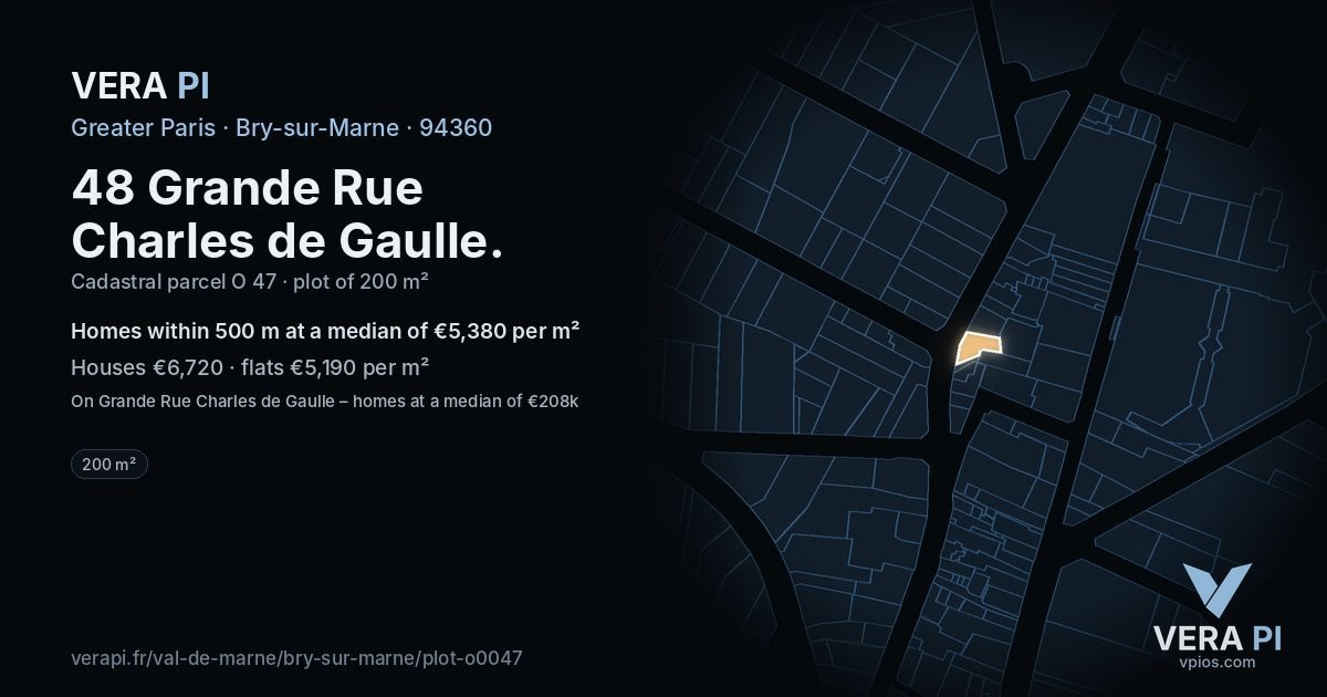48 Grande Rue Charles de Gaulle, Bry-sur-Marne at night – the plot lit, the parcels around coloured by the prices near them
